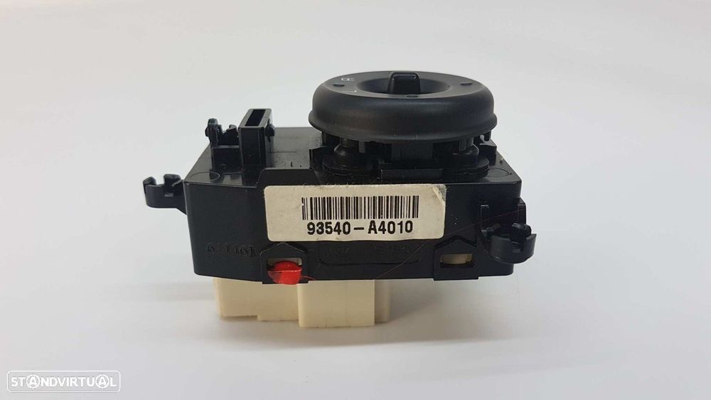 CONTROLADOR DE VISÃO TRASEIRA KIA CARENS ( ) CONCEPT - 6