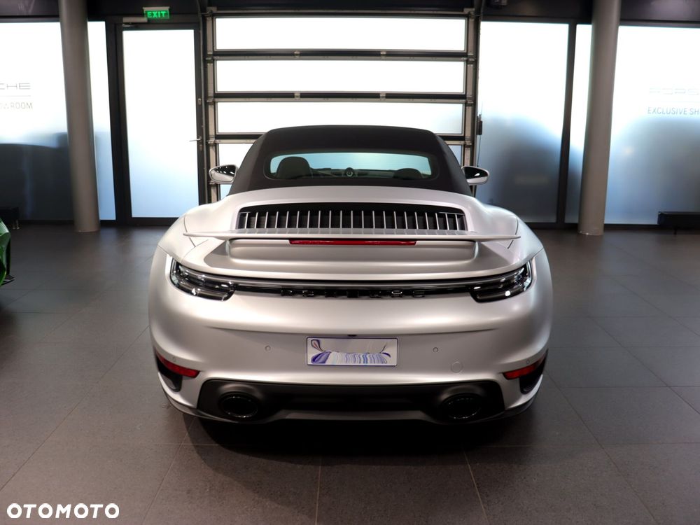 Porsche 911 Turbo S - 4