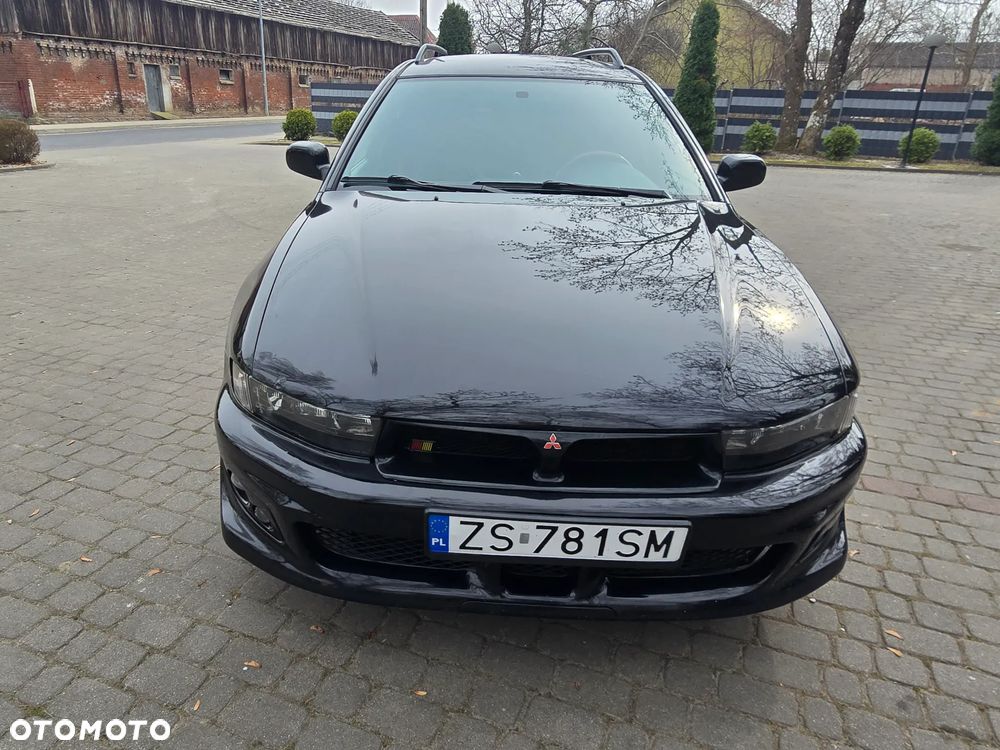 Mitsubishi Galant - 12