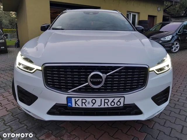Volvo XC 60 D4 R-Design - 11