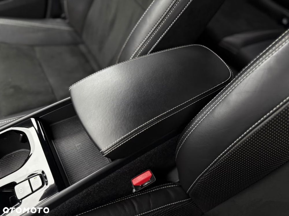 Volvo XC 40 T5 Recharge DKG RDesign - 24
