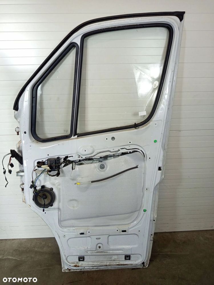 DRZWI PRAWY PRZÓD PRAWE PRZEDNIE MERCEDES SPRINTER W906 9147 - 10