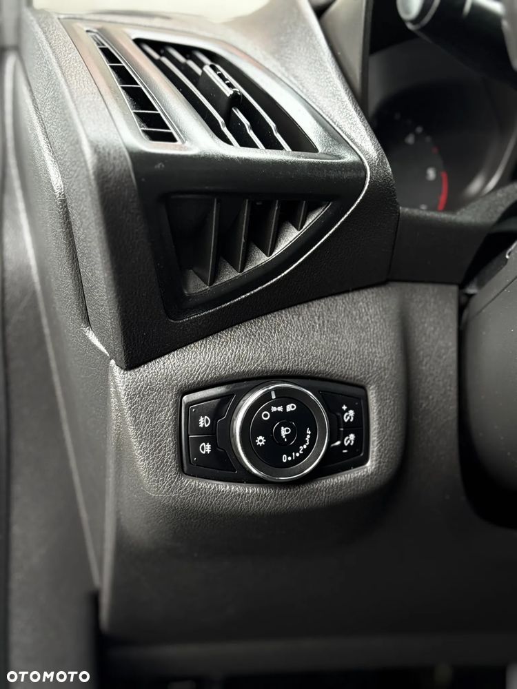 Ford Connect - 24