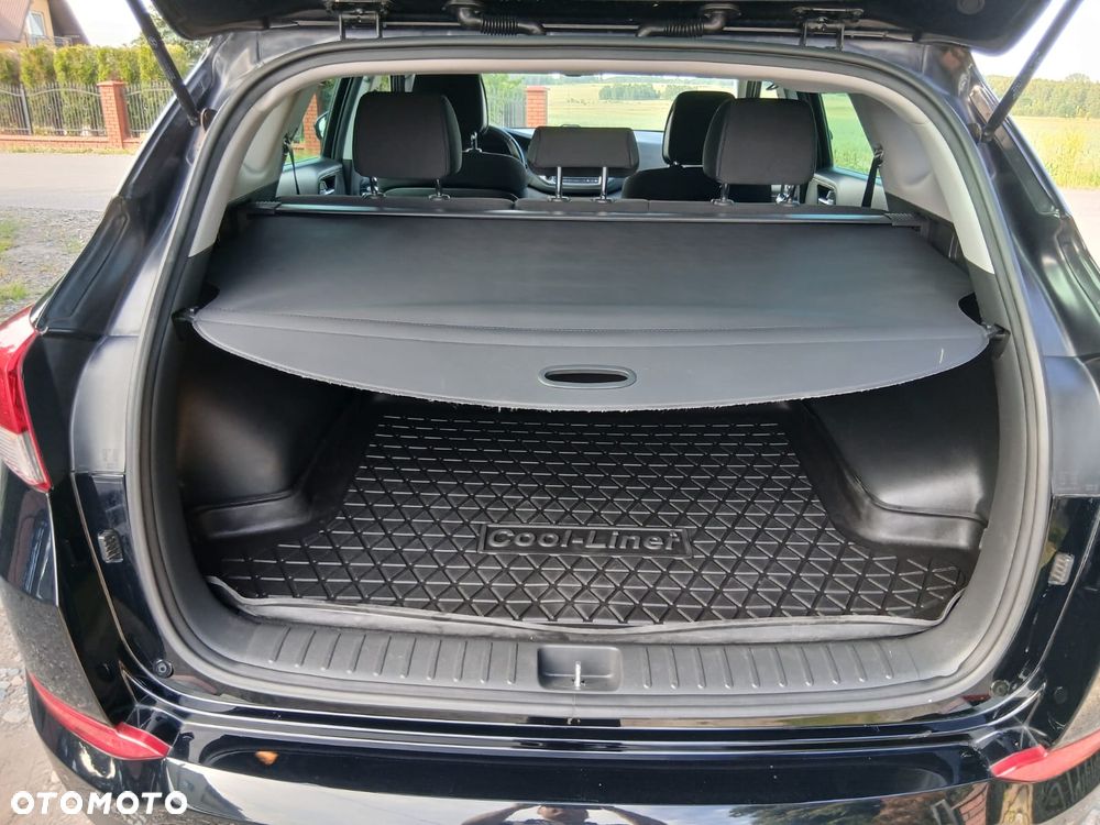 Hyundai Tucson blue 1.7 CRDi 2WD Classic - 38