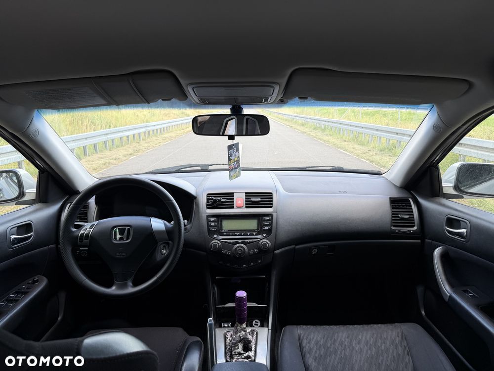 Honda Accord - 1