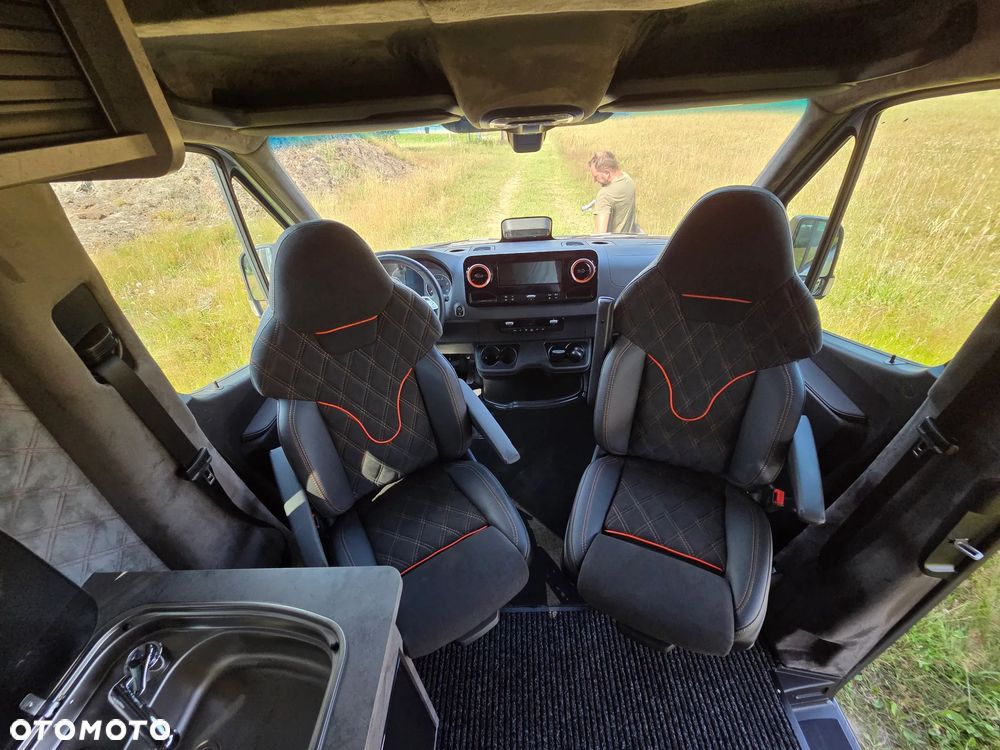 Mercedes-Benz Sprinter - 27