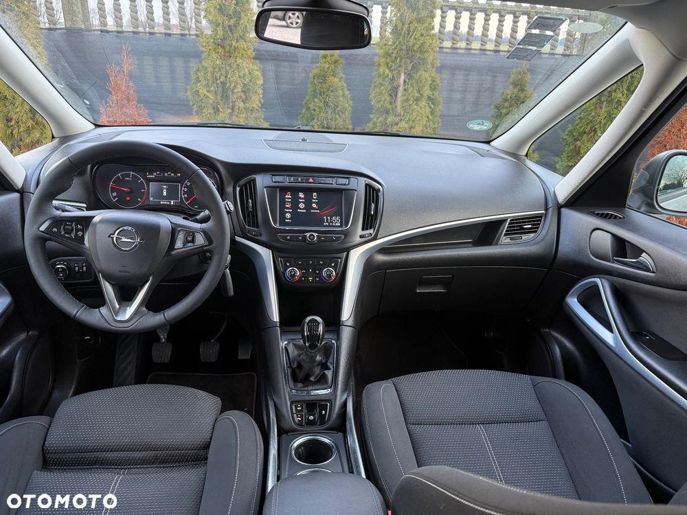 Opel Zafira - 28