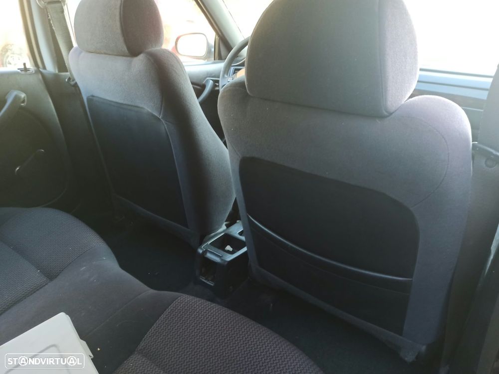 Honda Civic Aerodeck 1.4i S - 19