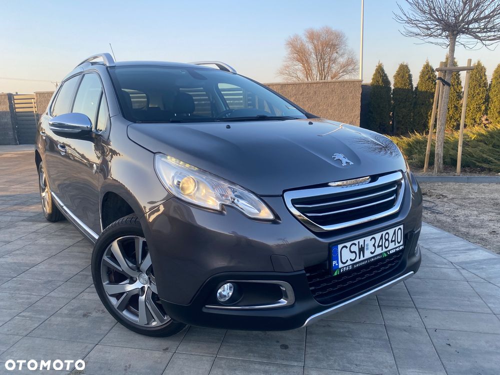 Peugeot 2008 1.2 Pure Tech Allure S&S - 4