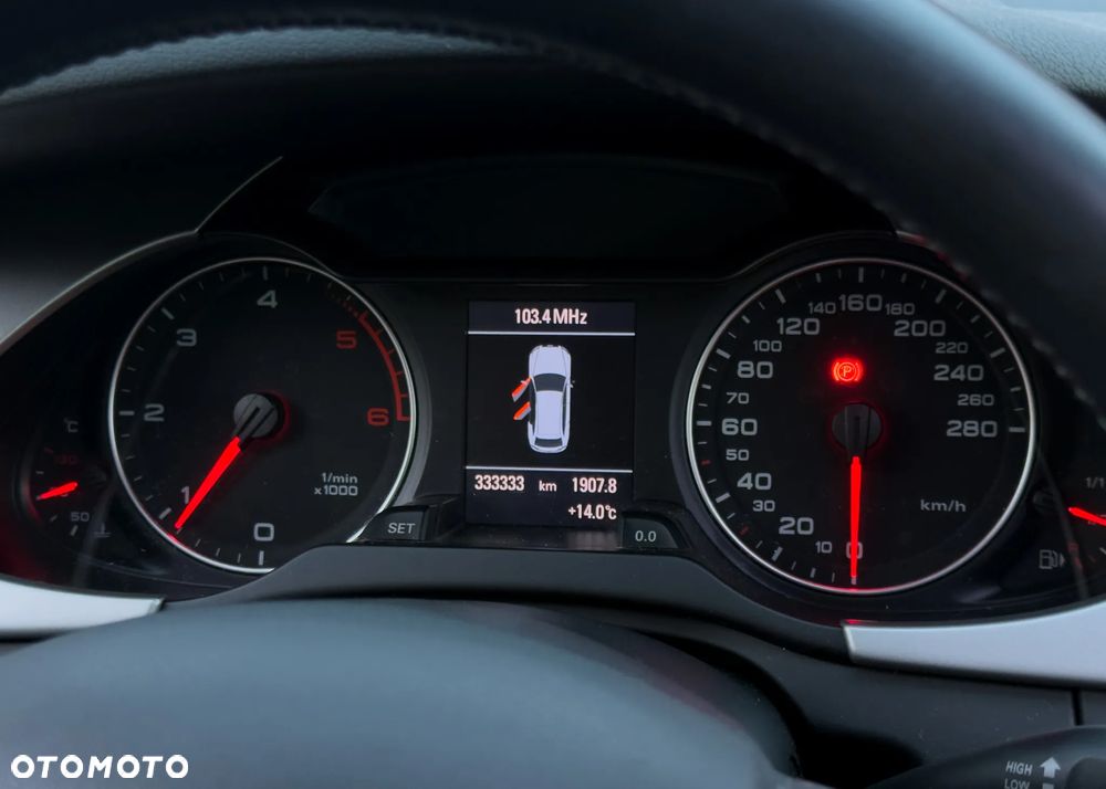 Audi A4 Avant 2.0 TDI DPF Attraction - 15