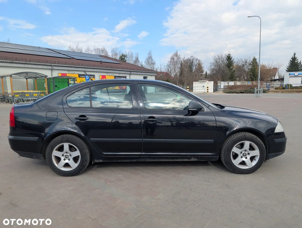 Skoda Octavia 1.6 Tour Classic - 5