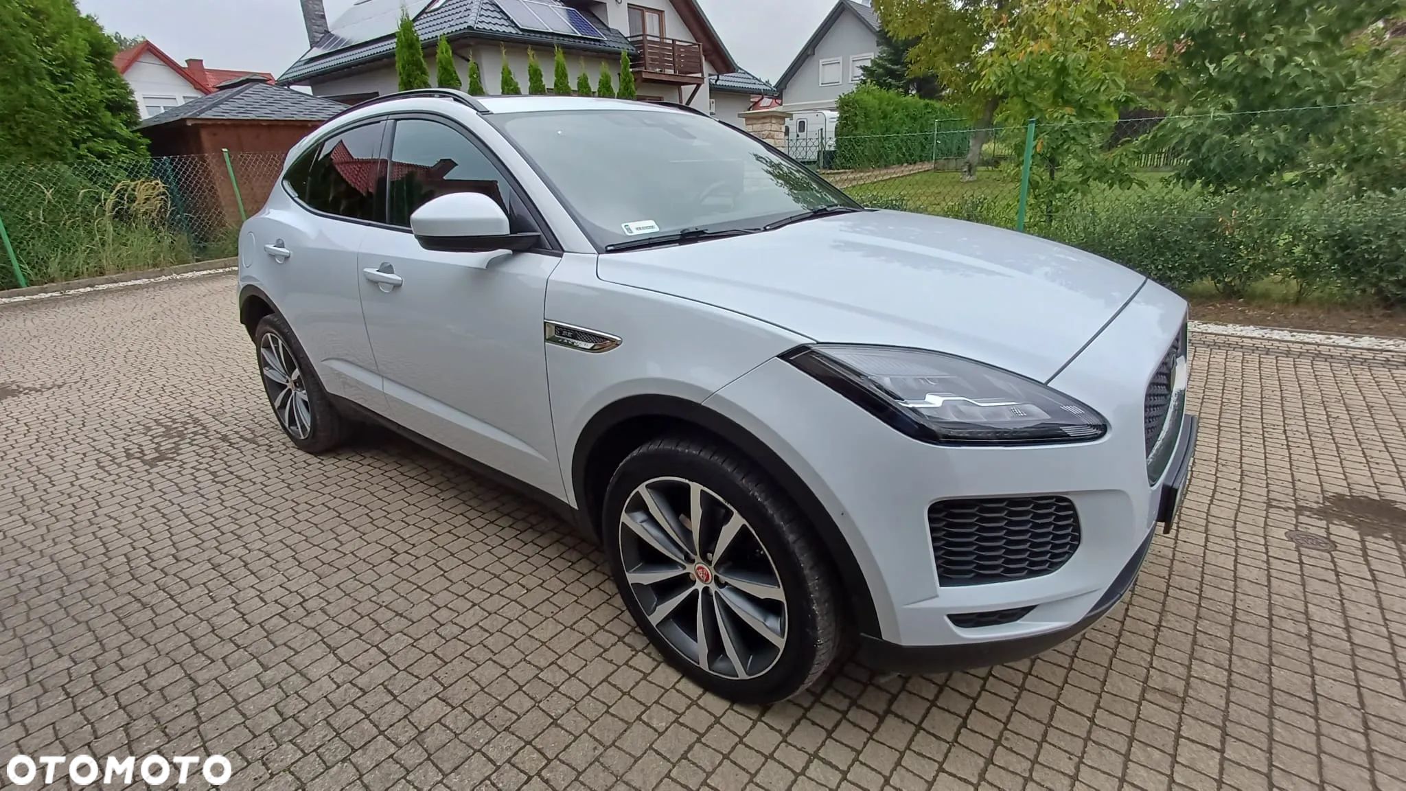 Jaguar E-Pace 2.0 i4D AWD SE - 1