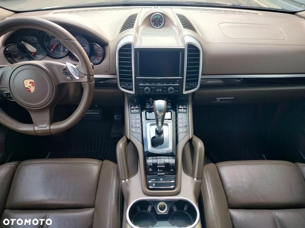 Porsche Cayenne Diesel Platinum Edition - 25