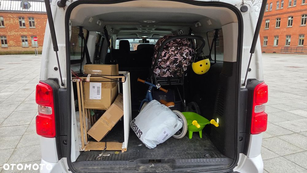 Peugeot Traveller L3 2.0 Active - 8