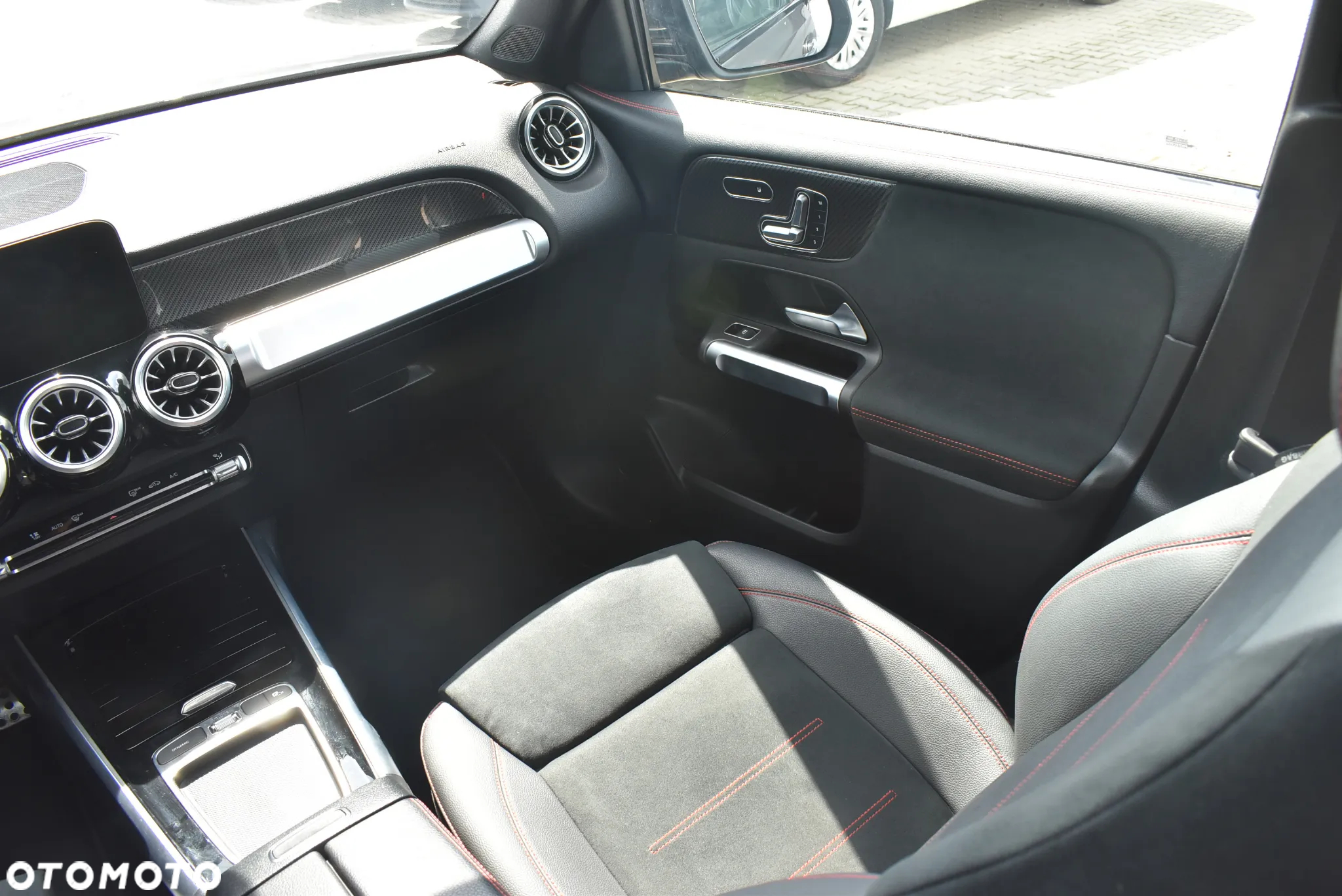 Mercedes-Benz GLB 200 d 4-Matic 8G-DCT - 21