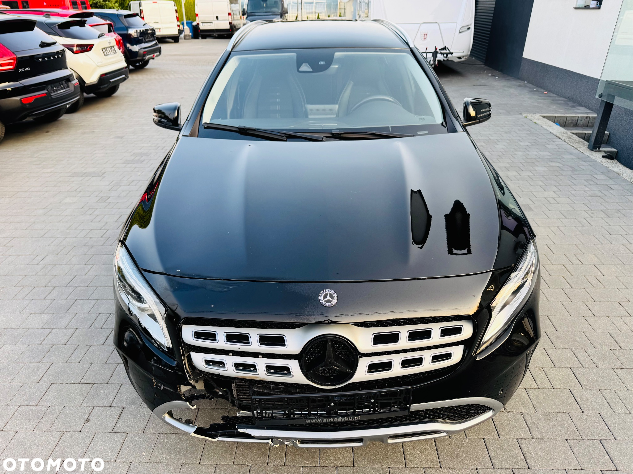 Mercedes-Benz GLA 180 7G-DCT UrbanStyle Edition - 3