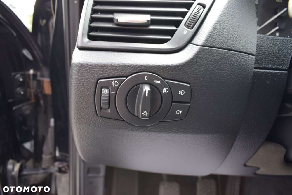 BMW X1 - 19