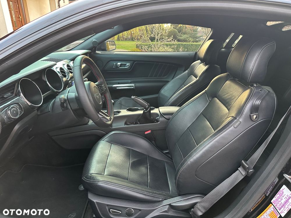 Ford Mustang 5.0 V8 GT - 9