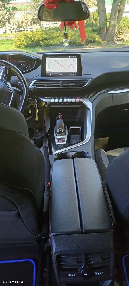 Peugeot 3008 - 8