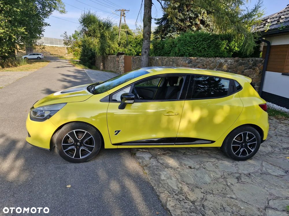 Renault Clio TCe 90 Luxe - 26