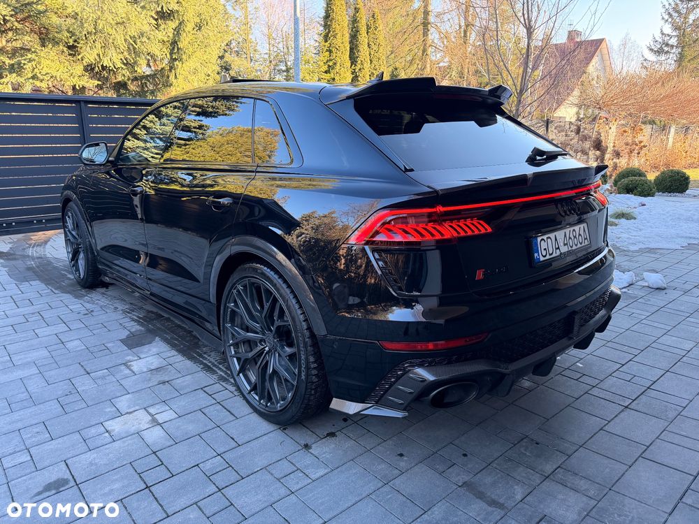 Audi RS Q8 - 4