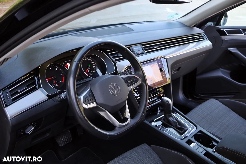 Volkswagen Passat Variant 2.0 TDI DSG Comfortline - 17