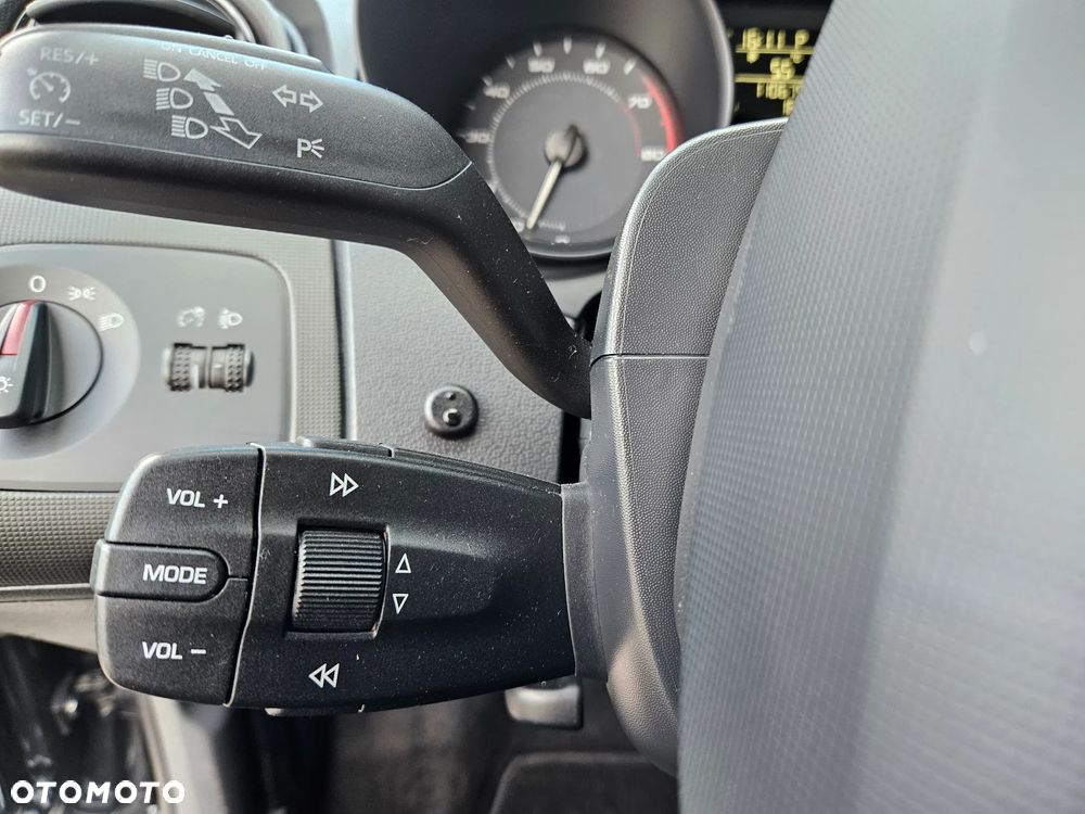 Seat Ibiza 1.4 TSI DSG FR - 26