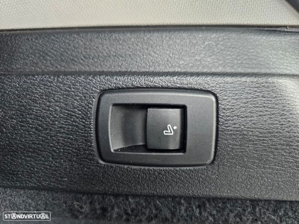 BMW X1 xDrive25d Aut. Sport Line - 29