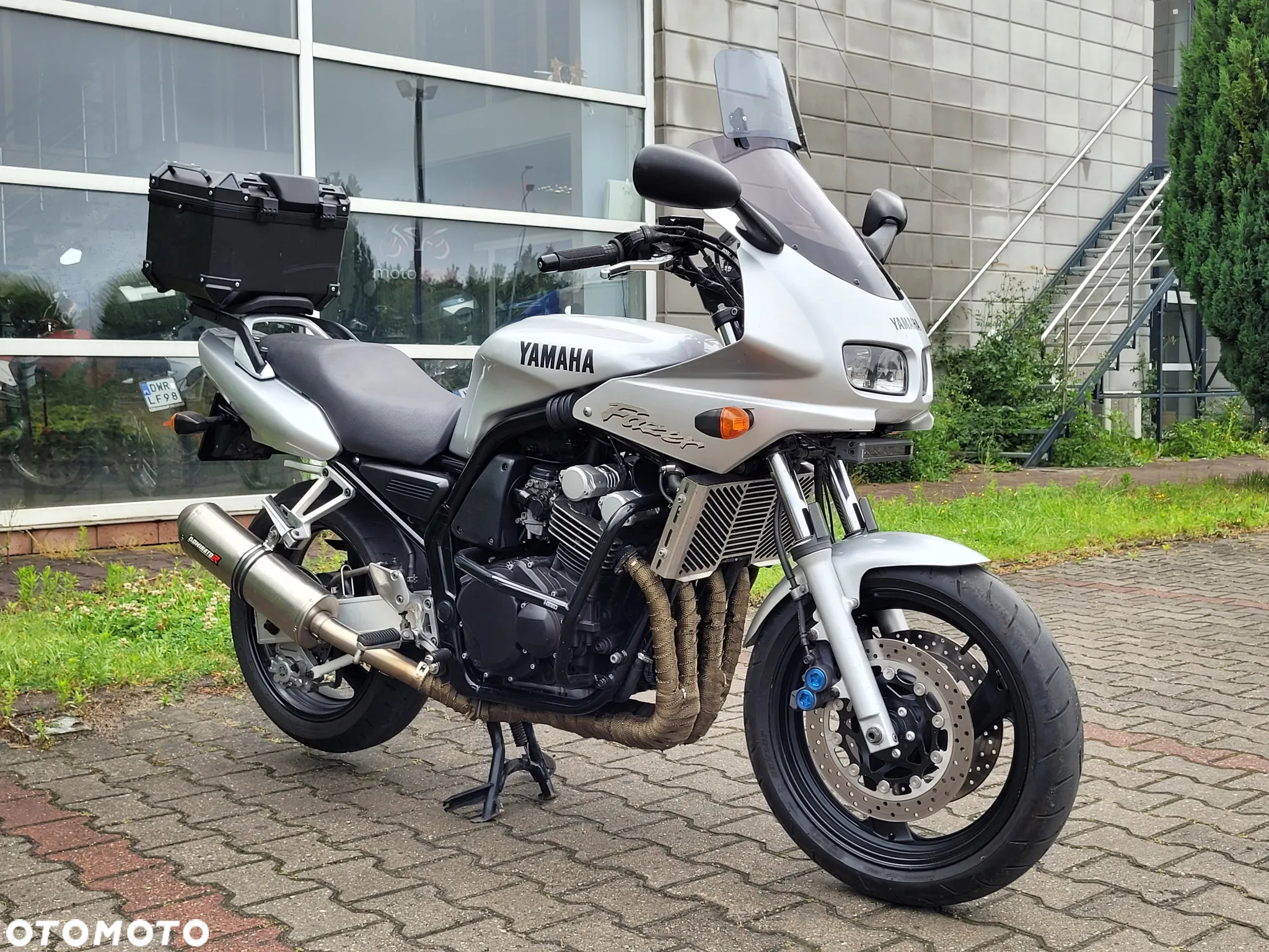 Yamaha FZS - 2