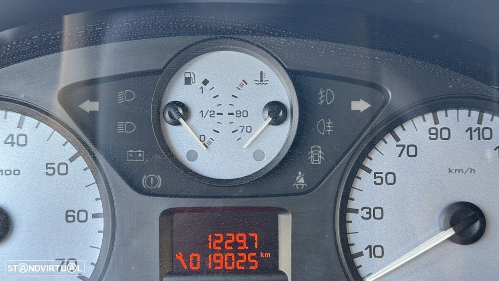 Citroën Berlingo 1.2 PureTech M Shine - 12