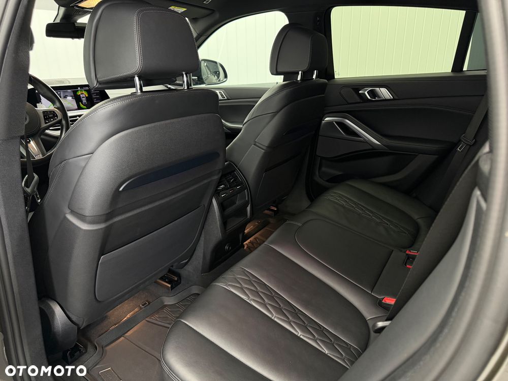 BMW X6 xDrive30d - 34