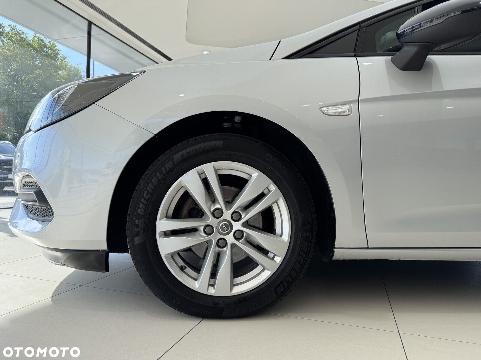 Opel Astra - 18