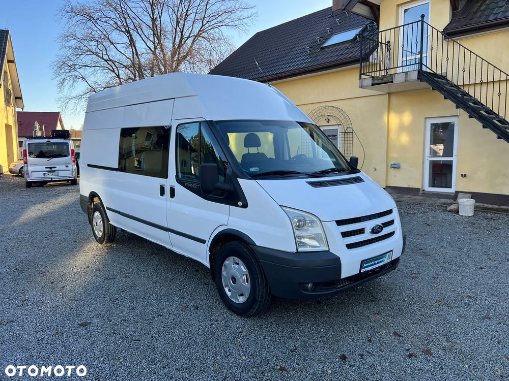 Ford Transit Furgon Brygadowy 6 os. 4x4 L3H3 2.4 TDCI 140KM 4x4 - 3