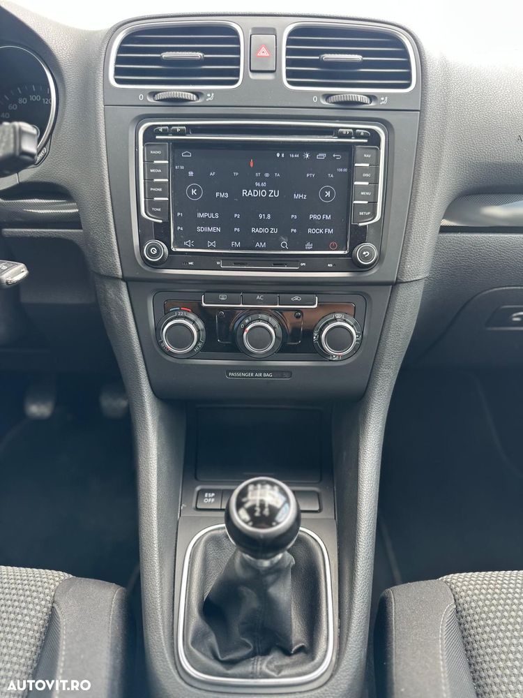 Volkswagen Golf 1.6 Team - 8