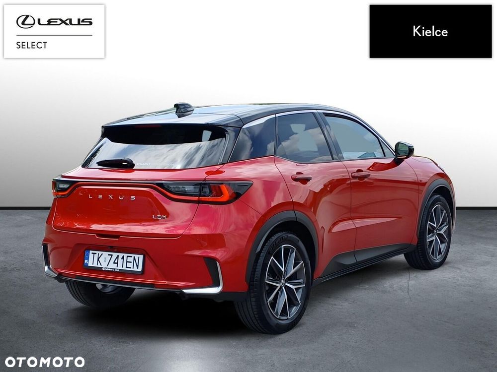 Lexus LBX 1.5 Hybrid Cool AWD - 6