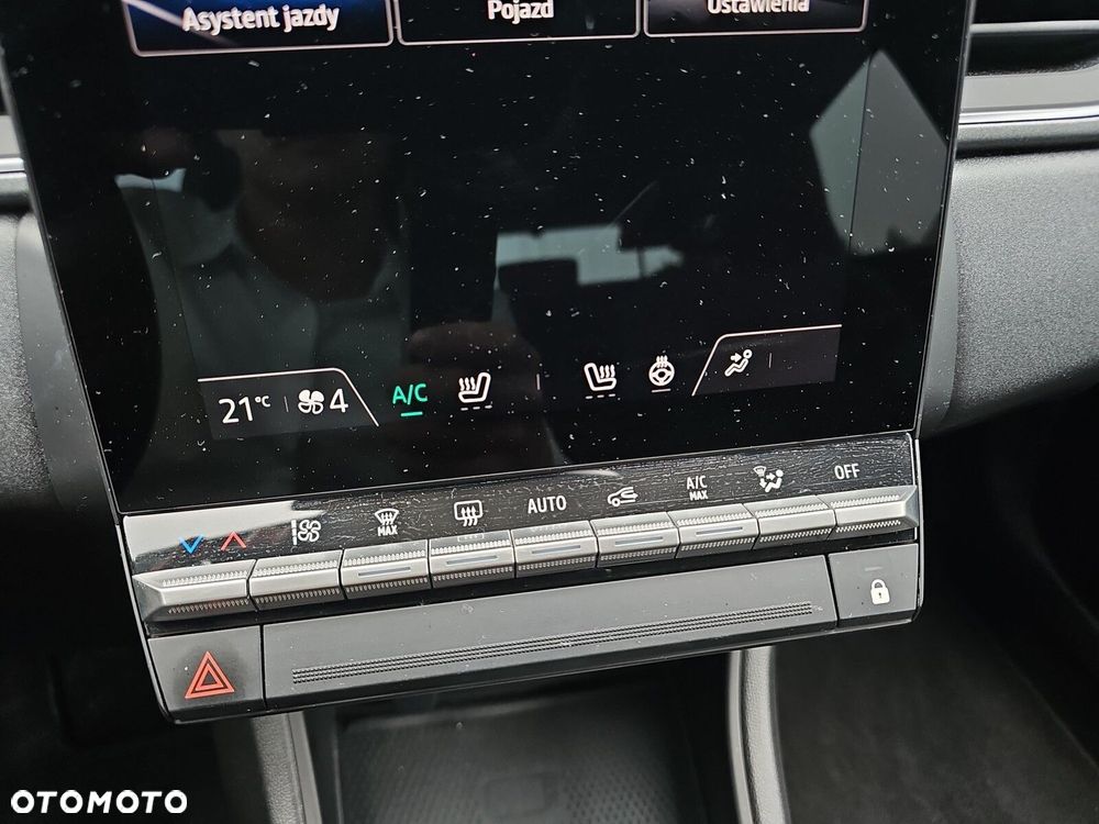Renault Captur - 22
