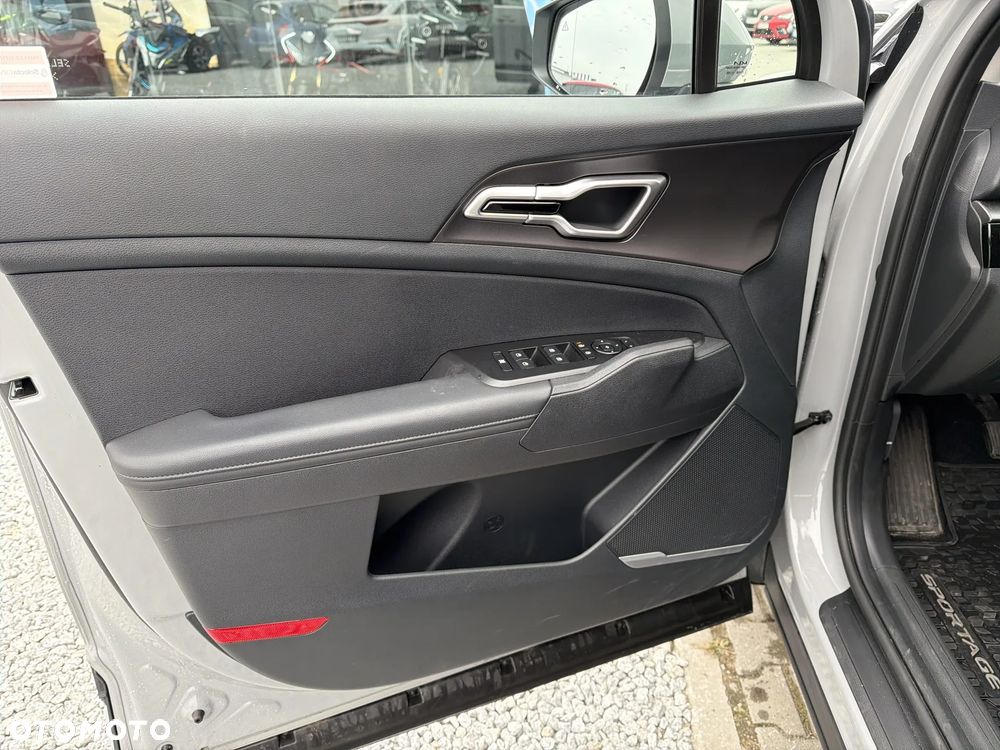 Kia Sportage 1.6 T-GDI L 2WD - 10