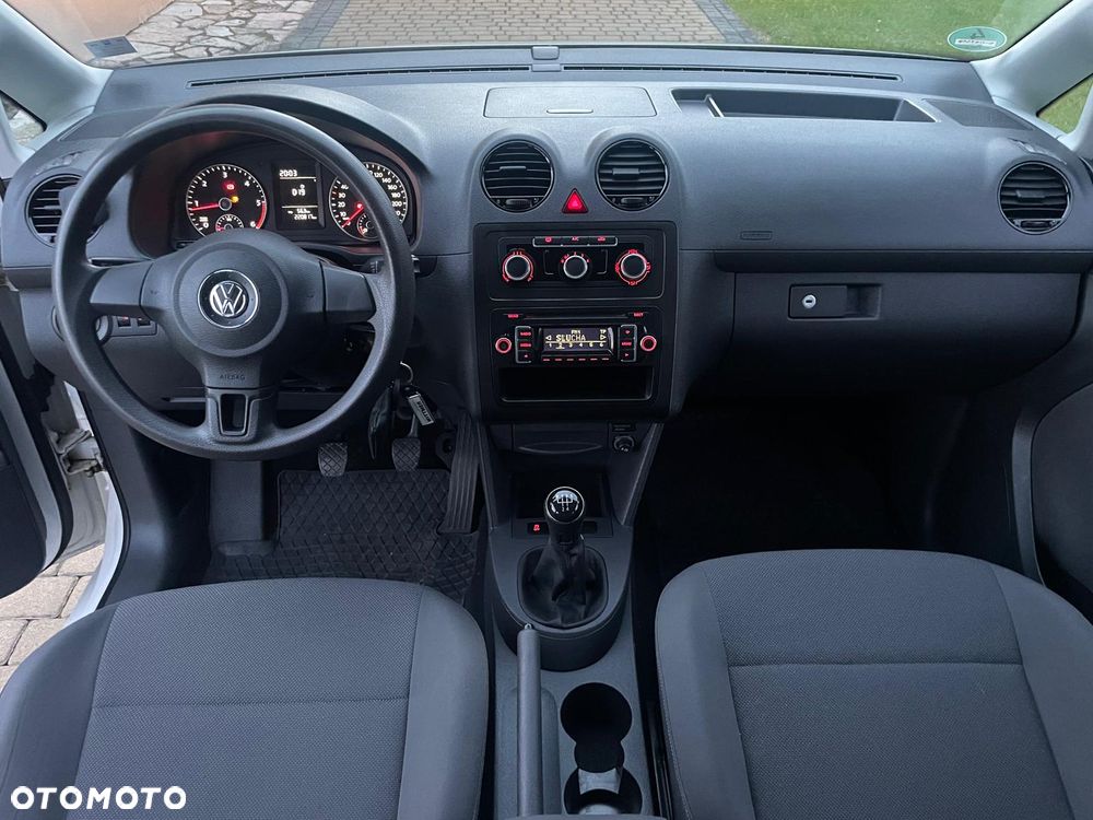 Volkswagen Caddy Comfortline BMT - 12