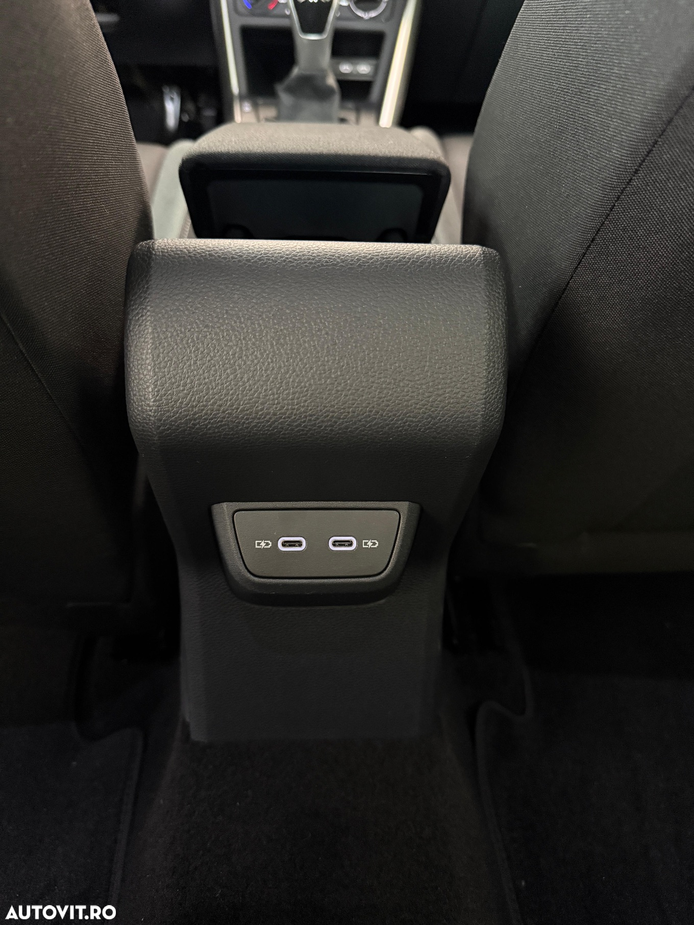 Volkswagen Taigo 1.0 TSI Life - 4