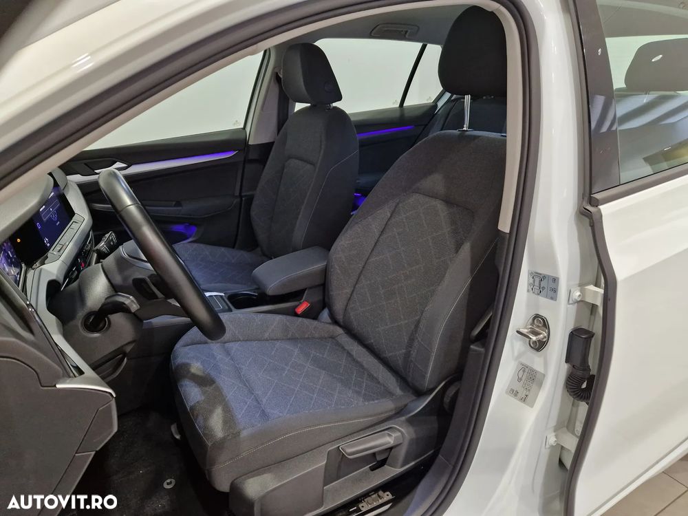 Volkswagen Golf 1.5 eTSI ACT DSG MHEV Life - 11