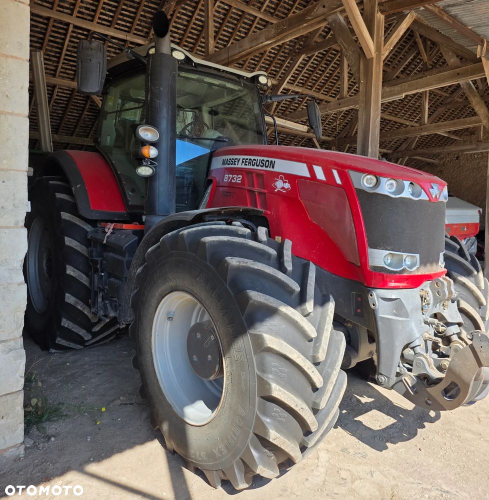 Massey Ferguson 8732 Dyna VT - 14