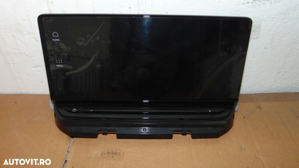 Display Navigatie Skoda Octavia 4 an 2020 cod 5e3919605 - 2
