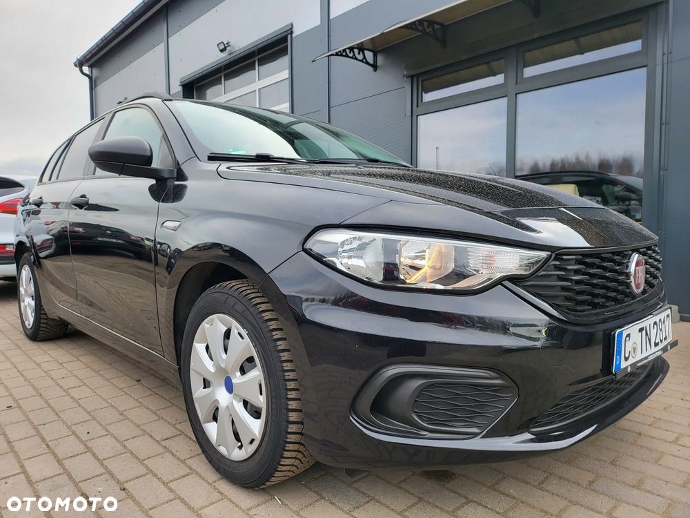 Fiat Tipo 1.4 16v Lounge EU6d - 33