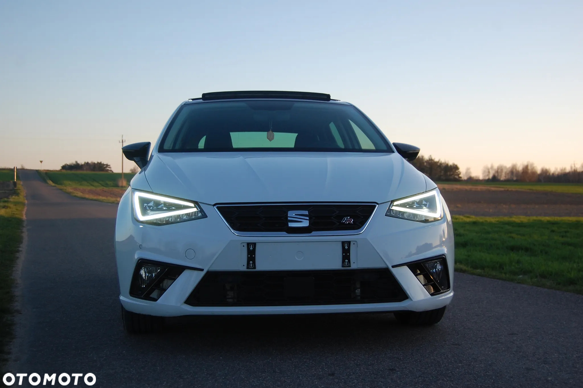 Seat Ibiza 1.6 TDI Full LED - 4