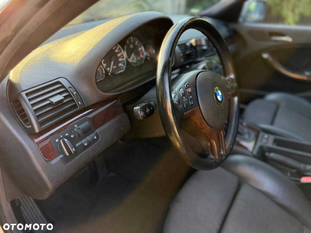 BMW Seria 3 - 8