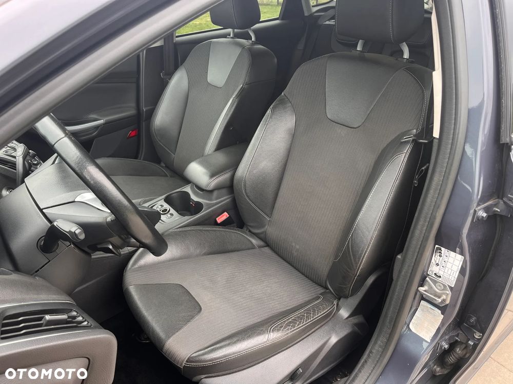 Ford Focus 1.6 EcoBoost Start-Stopp-System Titanium - 16
