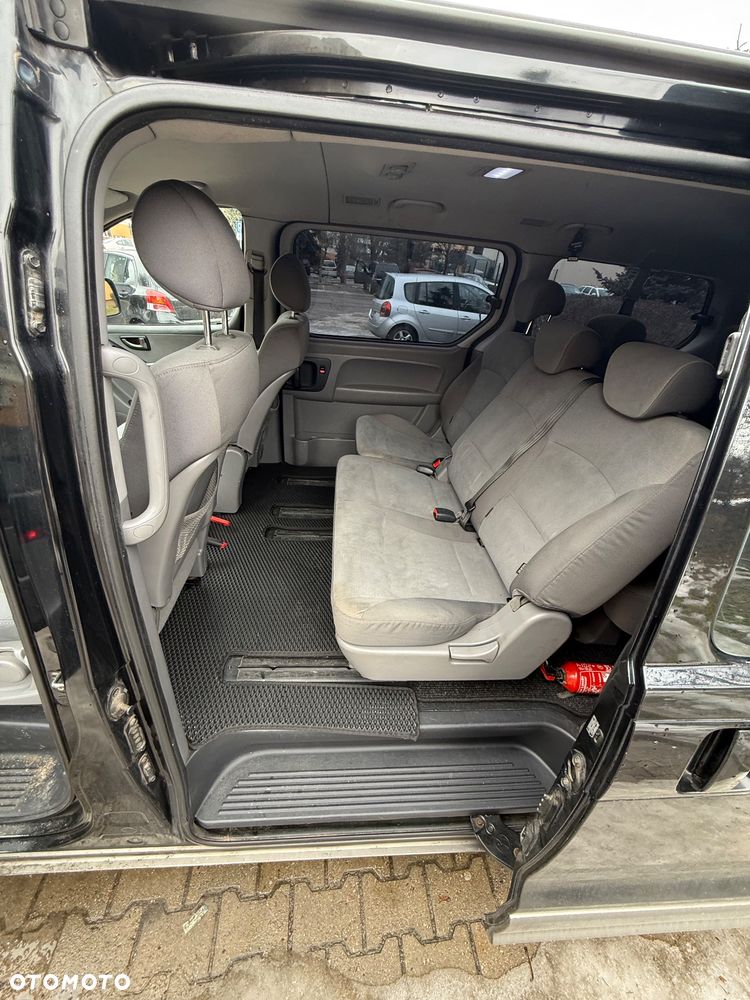 Hyundai H-1 2.5 CRDi Travel Comfort - 9