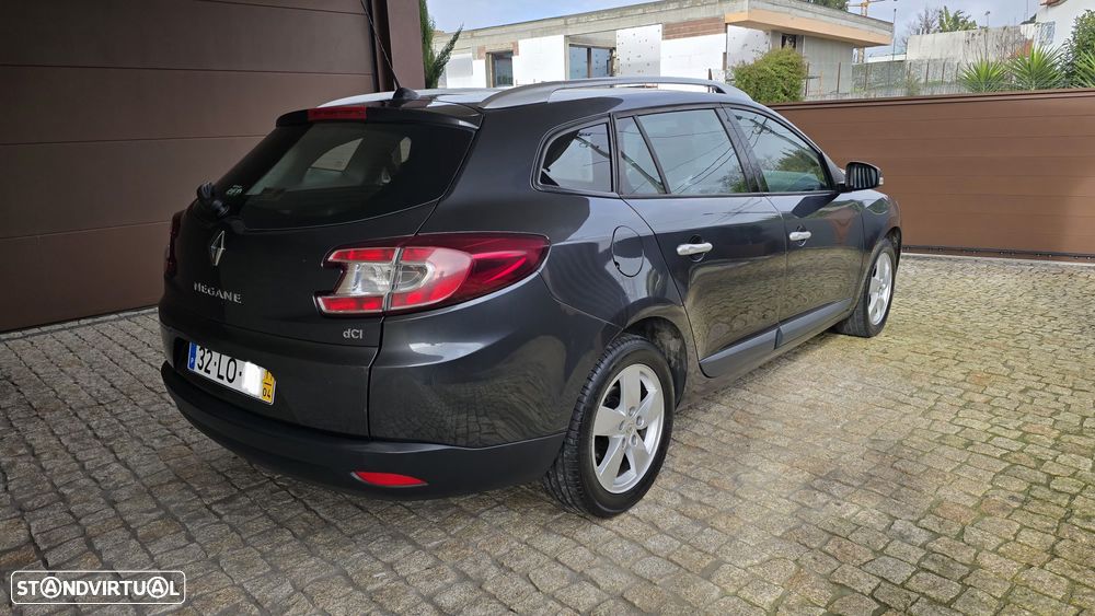 Renault Mégane Sport Tourer 1.5 dCi Dynamique CO2 Champion - 4