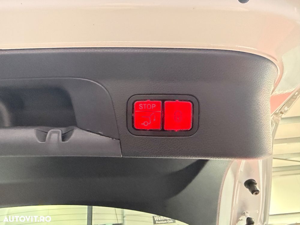 Mercedes-Benz GLC Coupe 200 MHEV - 17