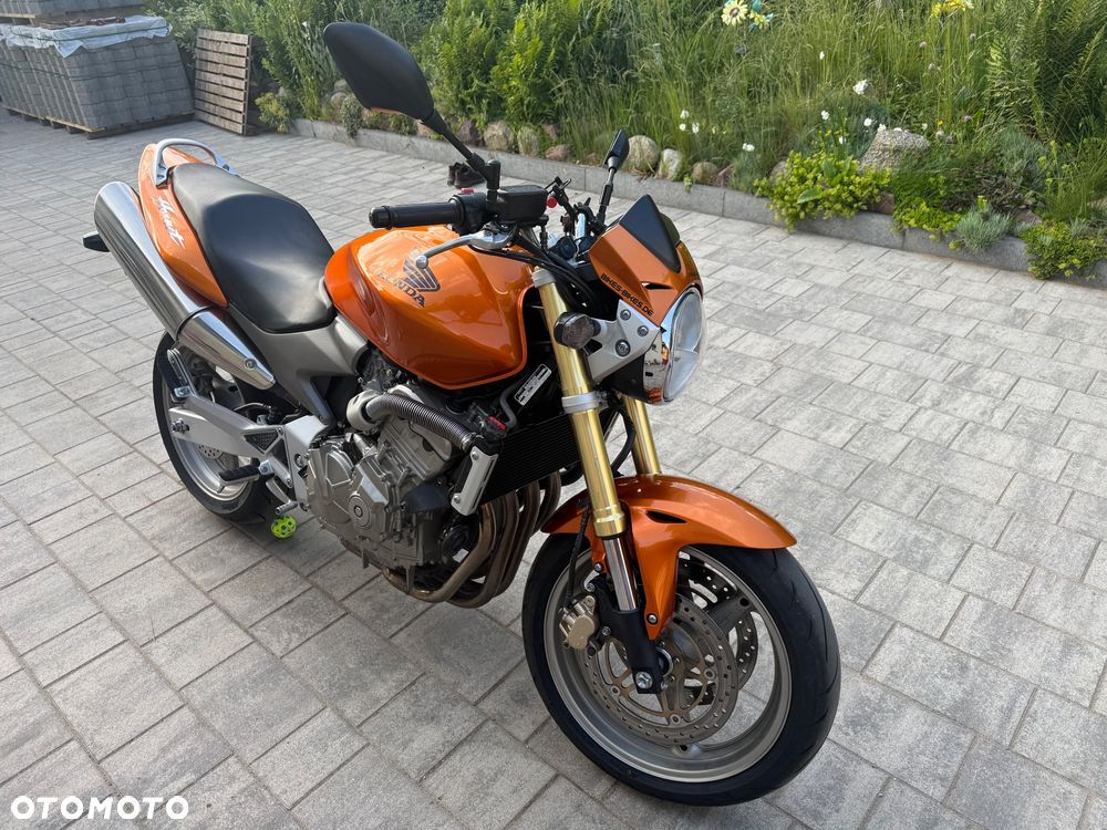 Honda CB - 1
